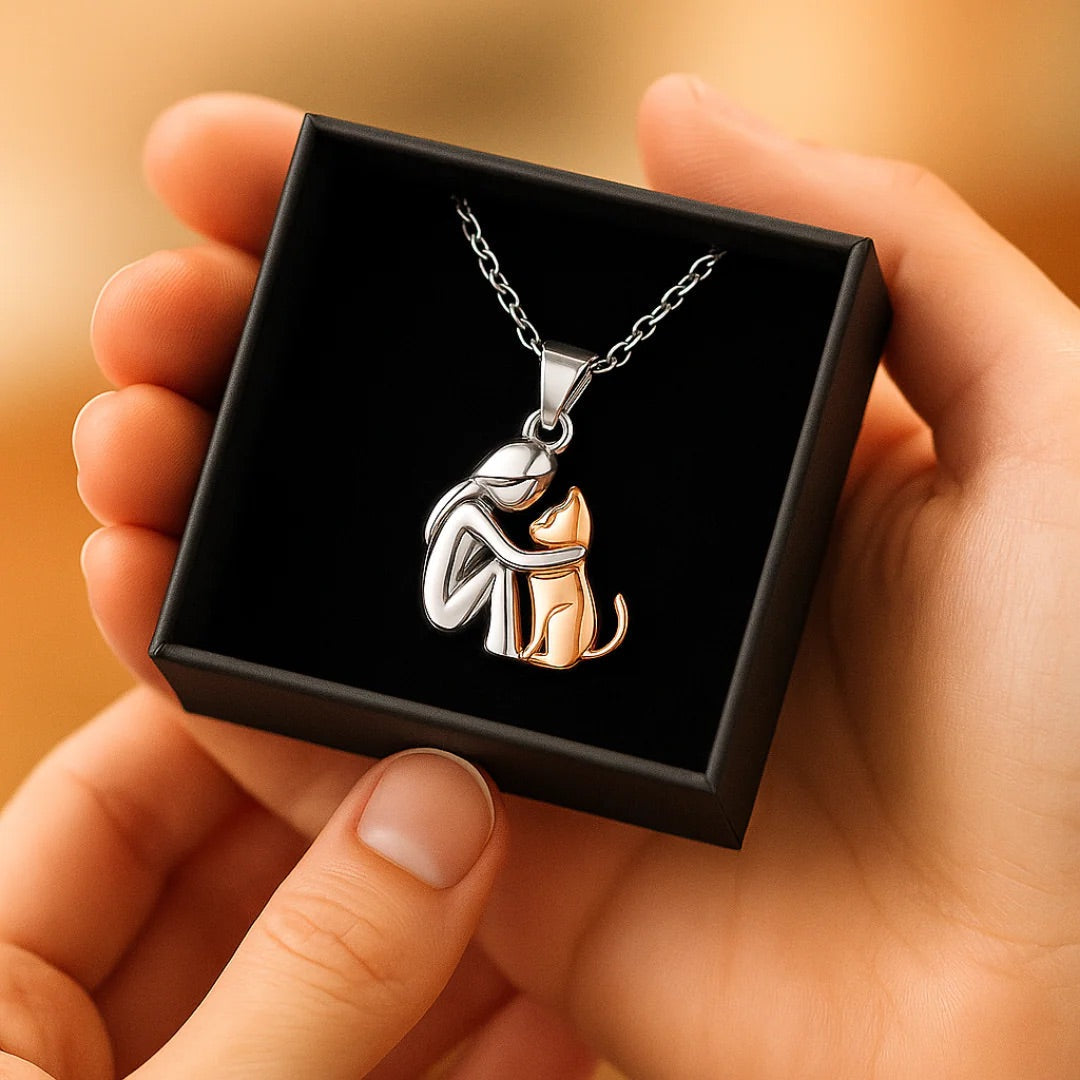 Gentle Cat Pendant Necklace for Everyday Styling