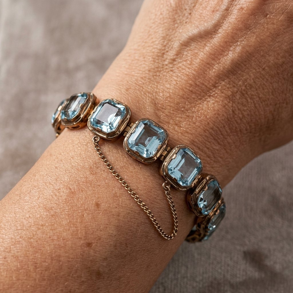 Azure Tide Bracelet with Refined Everyday Detail
